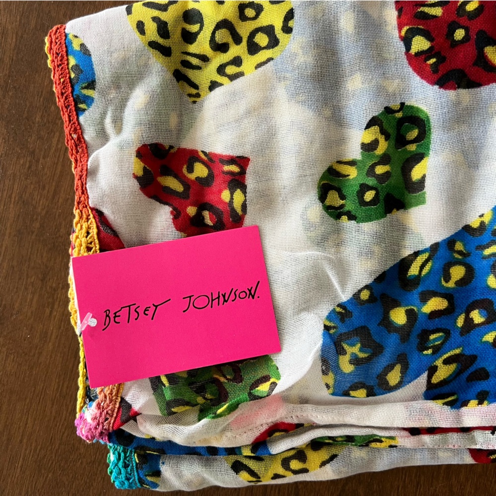 Betsy Johnson Colorful Rainbow Leopard Heart Infinity Scarf - NWT